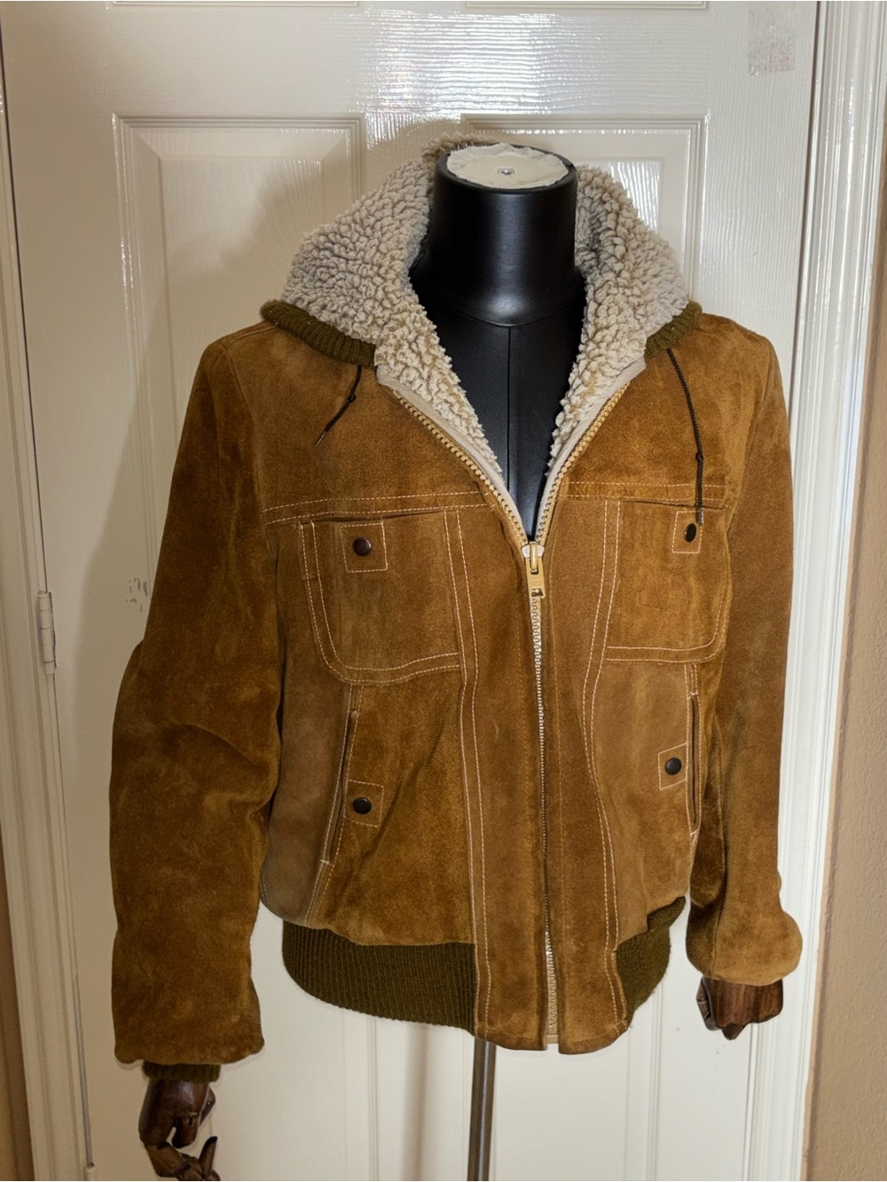 Vintage Grais Suede Leather Inner Fur Light Brown Size 42 Regular zip Jacket